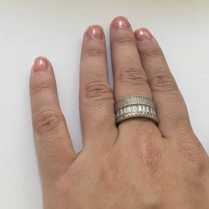 Three Row Ring
